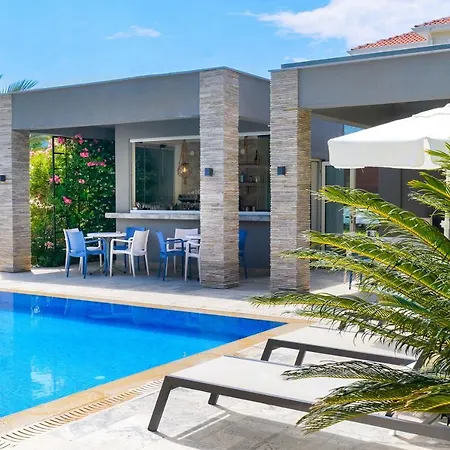 Vereya Aparthotel *