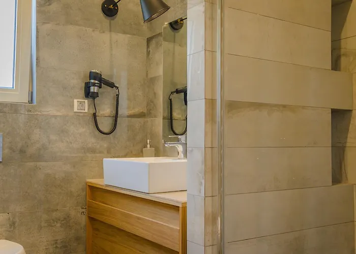 Vereya Aparthotel 4*